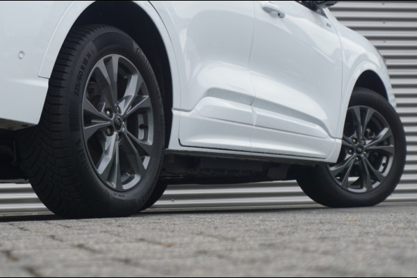 Ford Kuga PHEV ST-Line TREKHAAK | HEAD-UP | ADAPTIVE | WINTERPACK!