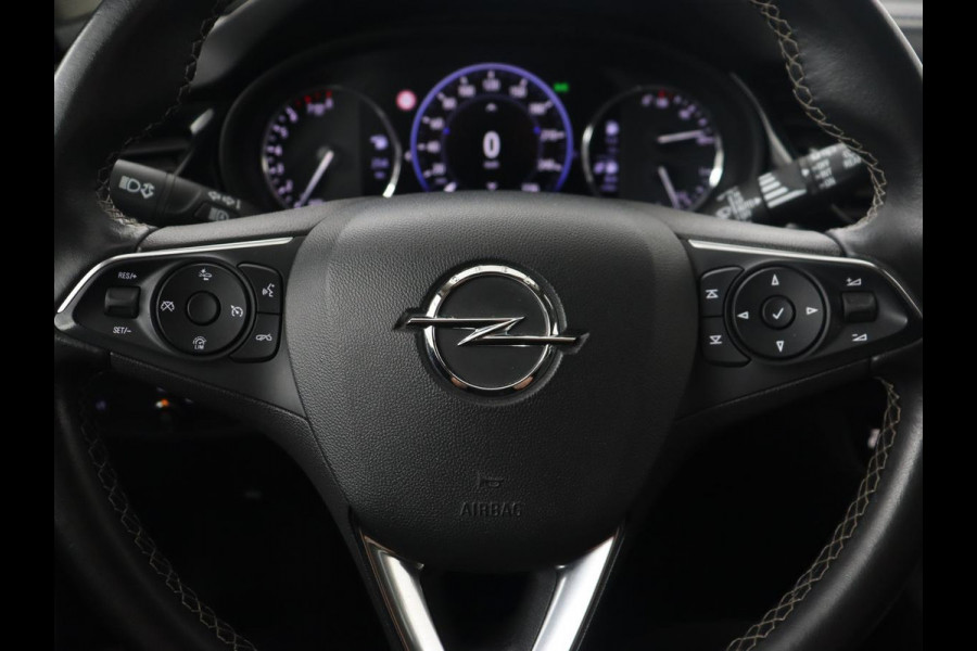 Opel Insignia Sports Tourer 1.5 Turbo Business Executive | Leder | Trekhaak | Stoelverwarming | Camera | DAB | Carplay | Elektrische achterklep | LED