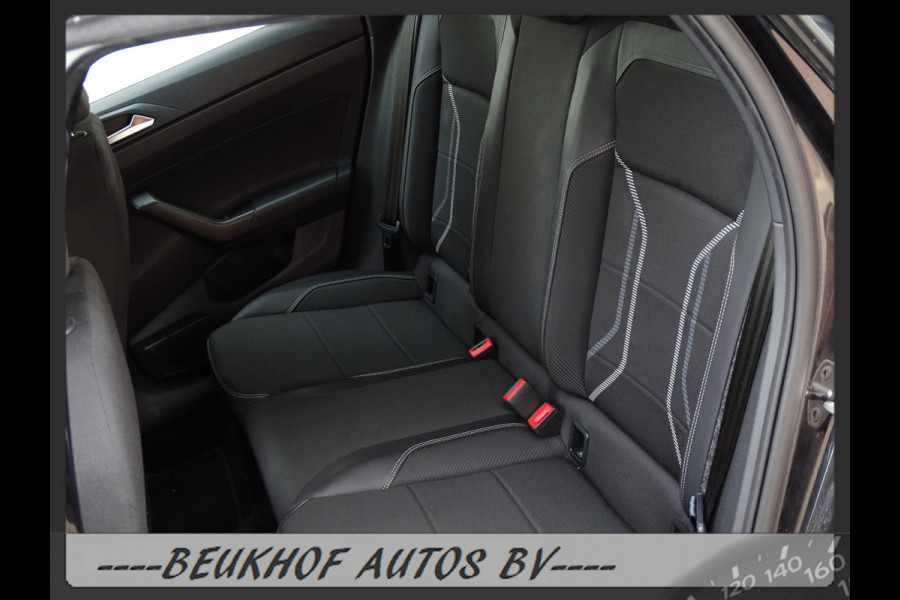 Volkswagen Polo 1.0 TSI Highline Automaat Leer Carplay Navi