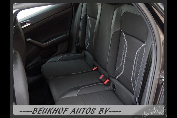 Volkswagen Polo 1.0 TSI Highline Automaat Leer Carplay Navi