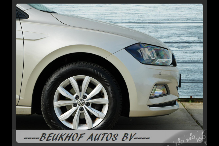 Volkswagen Polo 1.0 TSI Highline Automaat Leer Carplay Navi