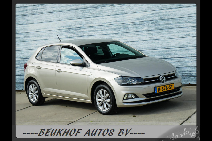 Volkswagen Polo 1.0 TSI Highline Automaat Leer Carplay Navi