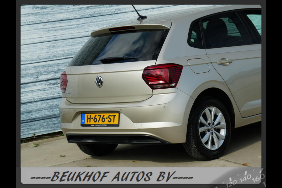 Volkswagen Polo 1.0 TSI Highline Automaat Leer Carplay Navi