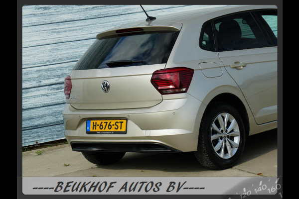 Volkswagen Polo 1.0 TSI Highline Automaat Leer Carplay Navi