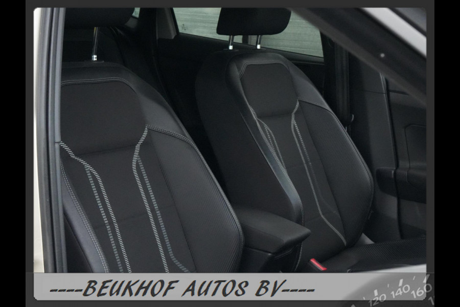 Volkswagen Polo 1.0 TSI Highline Automaat Leer Carplay Navi