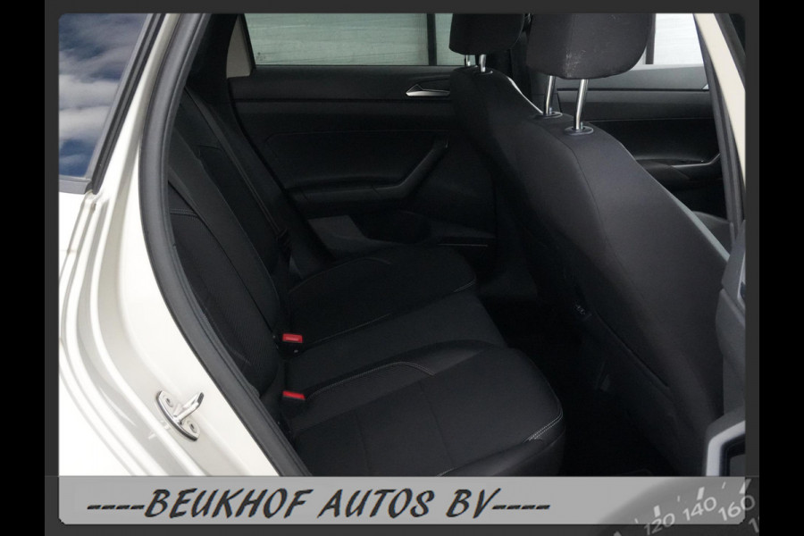 Volkswagen Polo 1.0 TSI Highline Automaat Leer Carplay Navi