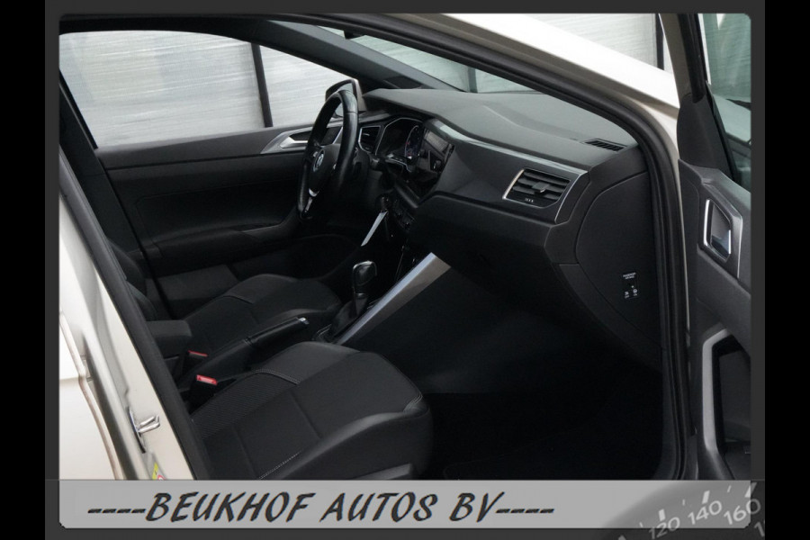 Volkswagen Polo 1.0 TSI Highline Automaat Leer Carplay Navi