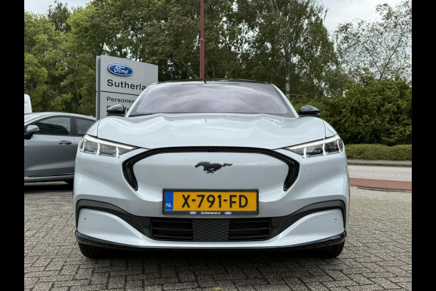 Ford Mustang Mach-E Premium AWD 75 kWh | SCI | 269pk Panorama dak | B&O Audio |  Adaptieve Cruise | Dodehoeksensoren | Elek Achterklep