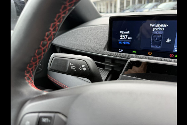 Ford Mustang Mach-E Premium AWD 75 kWh | SCI | 269pk Panorama dak | B&O Audio |  Adaptieve Cruise | Dodehoeksensoren | Elek Achterklep