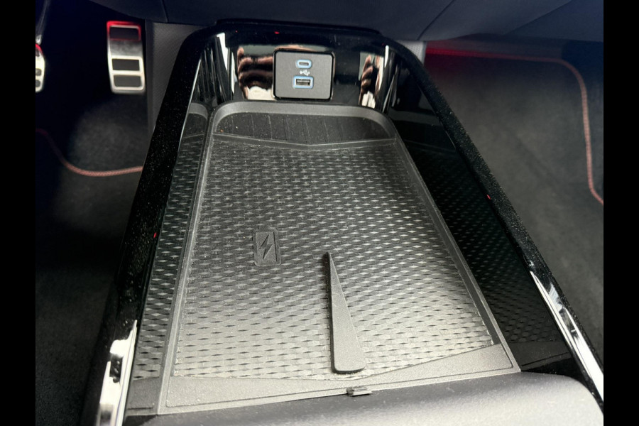 Ford Mustang Mach-E Premium AWD 75 kWh | SCI | 269pk Panorama dak | B&O Audio |  Adaptieve Cruise | Dodehoeksensoren | Elek Achterklep