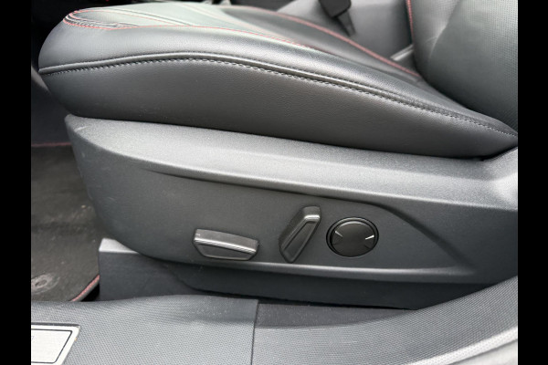 Ford Mustang Mach-E Premium AWD 75 kWh | SCI | 269pk Panorama dak | B&O Audio |  Adaptieve Cruise | Dodehoeksensoren | Elek Achterklep