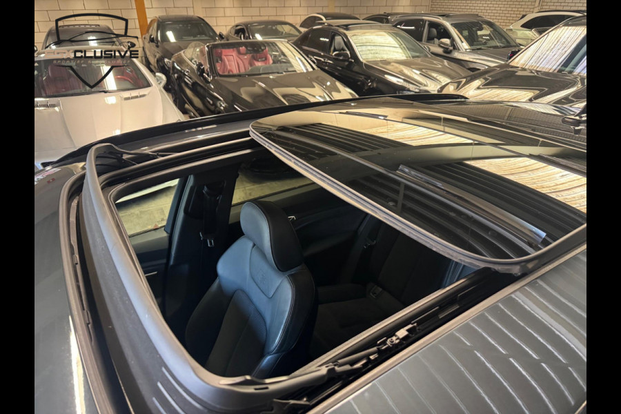 Audi e-tron E-tron 55 Quattro advanced 95 kWh 3X S Line Pano/360Cam/Memory