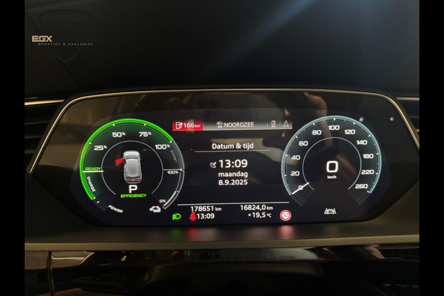 Audi e-tron E-tron 55 Quattro advanced 95 kWh 3X S Line Pano/360Cam/Memory