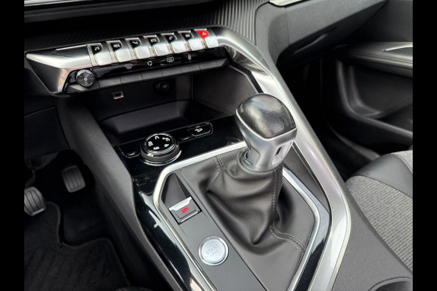 Peugeot 3008 1.2 PureTech Allure | Pano | Navi | Camera