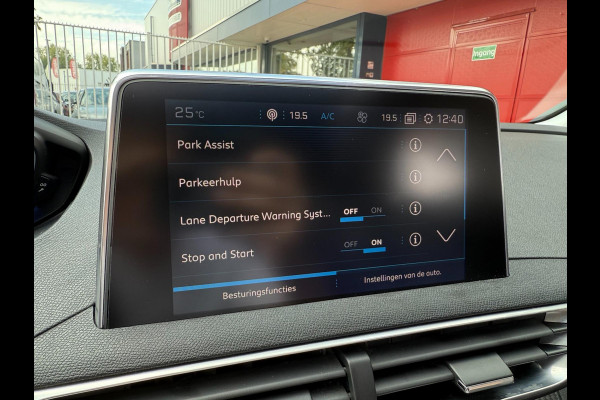 Peugeot 3008 1.2 PureTech Allure | Pano | Navi | Camera