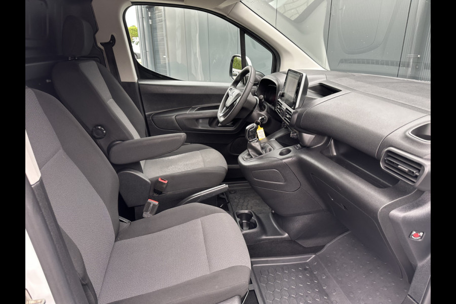 Opel Combo 1.5D 102 PK / L2H1 / 1e EIG. / SORTIMO INRICHTING / NAVI / CRUISE / AIRCO / APPLE CARPLAY