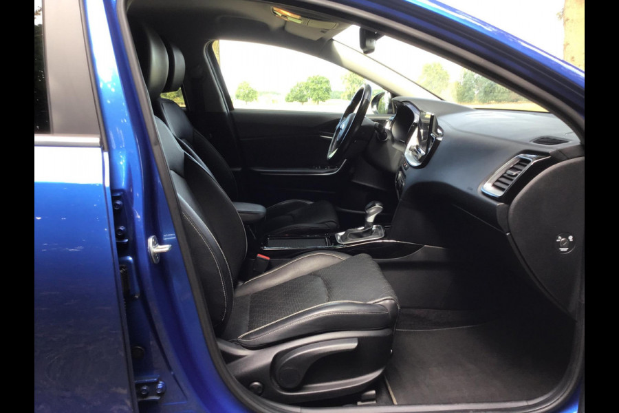 Kia Xceed 1.6 T-GDi ExecutiveLine , Topuivoering met leer/automaat