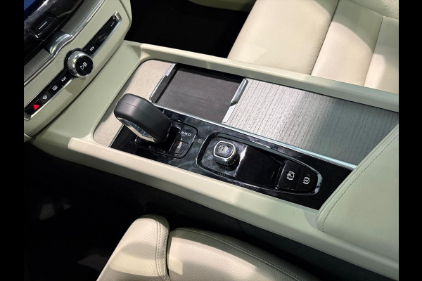 Volvo XC60 T6 Aut. Core Bright Trekhaak Long Range Leder 350pk