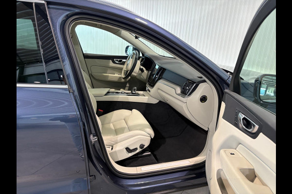 Volvo XC60 T6 Aut. Core Bright Trekhaak Long Range Leder 350pk