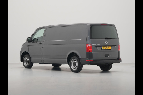 Volkswagen Transporter 2.0 TDI 150pk L2H1 Comfortline Navigatie Camera Cruise Dab Pdc Carplay