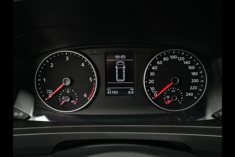 Volkswagen Transporter 2.0 TDI 150pk L2H1 Comfortline Navigatie Camera Cruise Dab Pdc Carplay