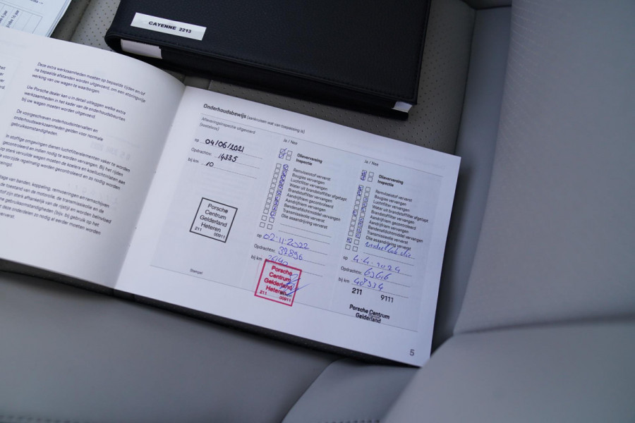 Porsche Cayenne Coupé 3.0 E-Hybrid | Keramisch | Panorama | Sport Design | Head up Display | Porsche Active Safe | NAP