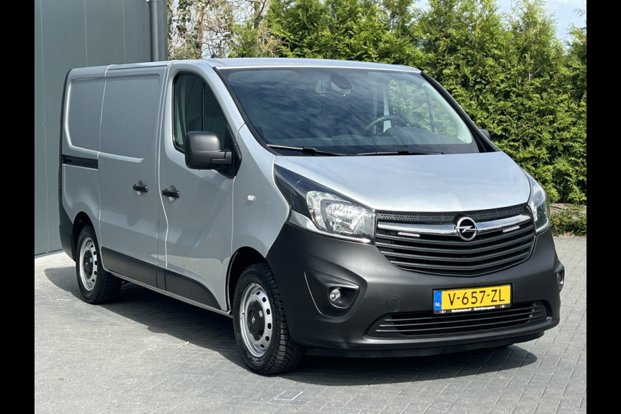 Opel Vivaro 1.6 CDTI 126 PK / L1H1 / 1E EIG. / AIRCO / CRUISE / NAVI / CAMERA / BLUETOOTH / ACHTERKLEP / TREKHAAK