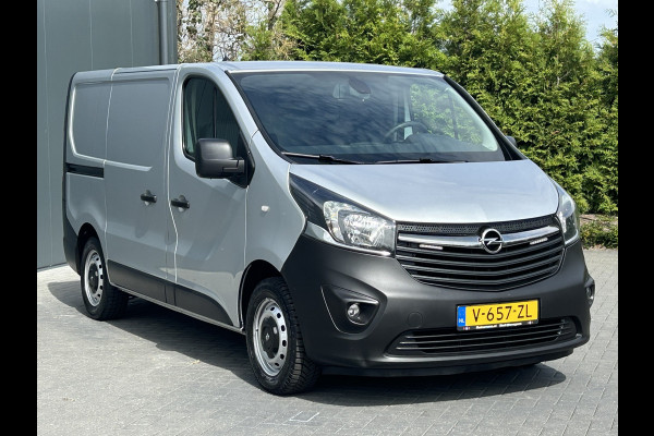 Opel Vivaro 1.6 CDTI 126 PK / L1H1 / 1E EIG. / AIRCO / CRUISE / NAVI / CAMERA / BLUETOOTH / ACHTERKLEP / TREKHAAK