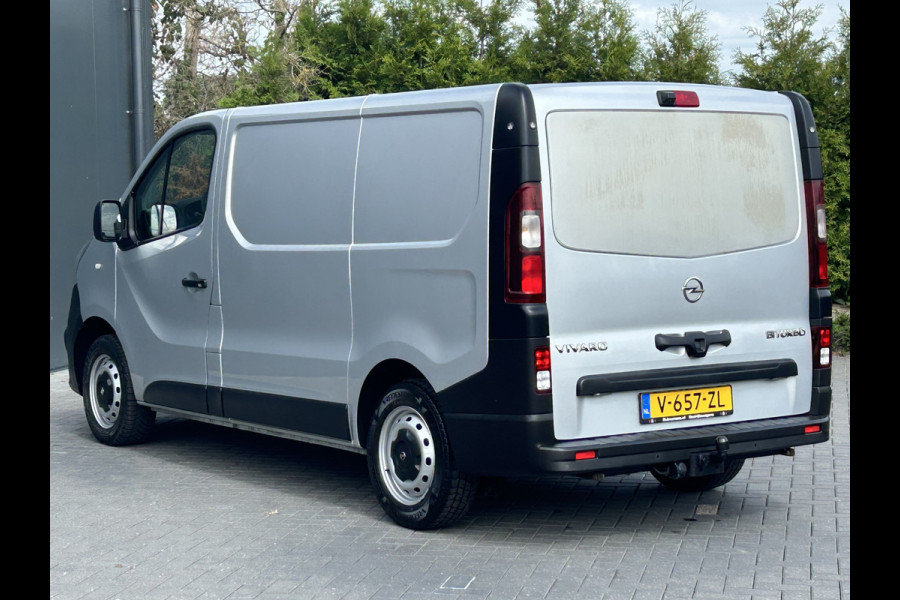 Opel Vivaro 1.6 CDTI 126 PK / L1H1 / 1E EIG. / AIRCO / CRUISE / NAVI / CAMERA / BLUETOOTH / ACHTERKLEP / TREKHAAK