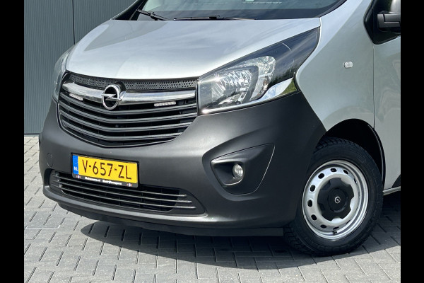 Opel Vivaro 1.6 CDTI 126 PK / L1H1 / 1E EIG. / AIRCO / CRUISE / NAVI / CAMERA / BLUETOOTH / ACHTERKLEP / TREKHAAK