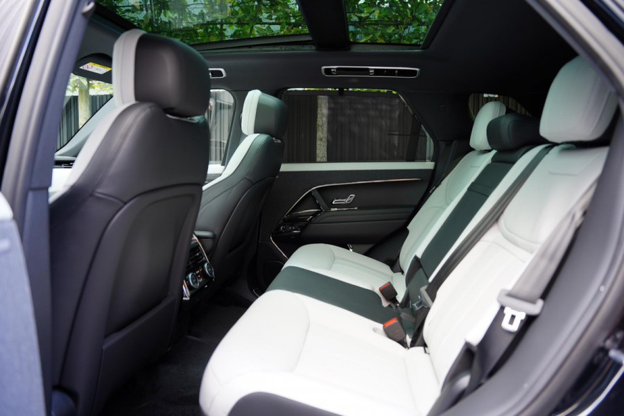 Land Rover Range Rover Sport P 460 E Dynamic HSE Light Cloud NIEUW MODELJAAR 2026