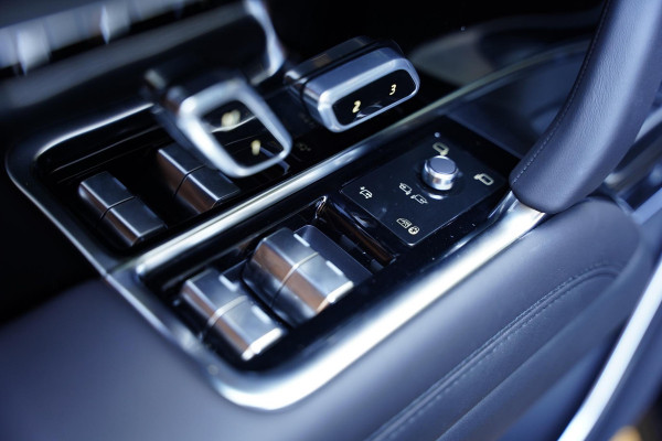 Land Rover Range Rover P 460 HSE NIEUW MODELJAAR 2026