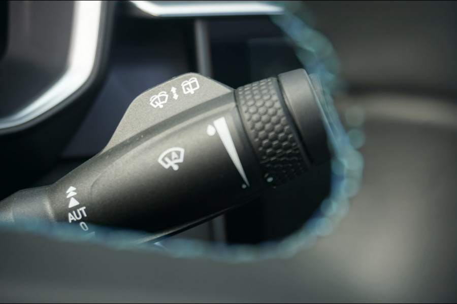 Lynk & Co 01 262PK PHEV AUTOMAAT 360° CAMERA | ADAPTIVE | AFN. HAAK | PANO! VERKOCHT