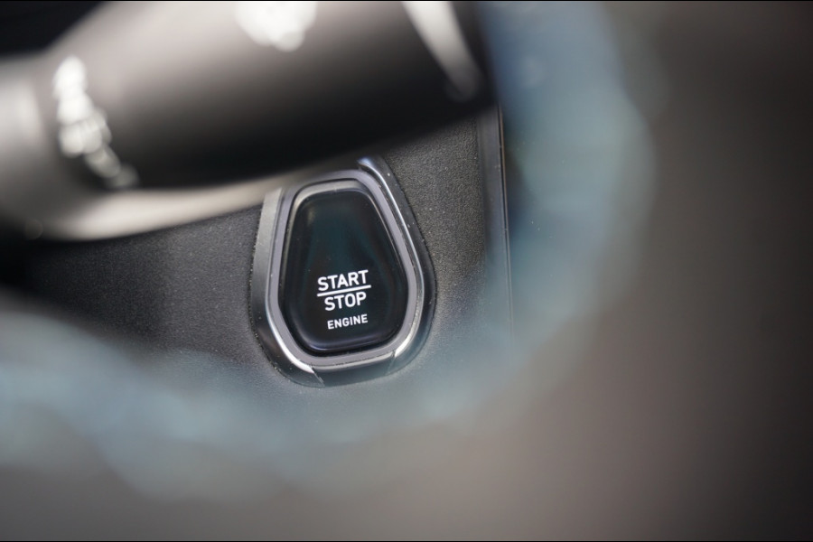 Lynk & Co 01 262PK PHEV AUTOMAAT 360° CAMERA | ADAPTIVE | AFN. HAAK | PANO! VERKOCHT