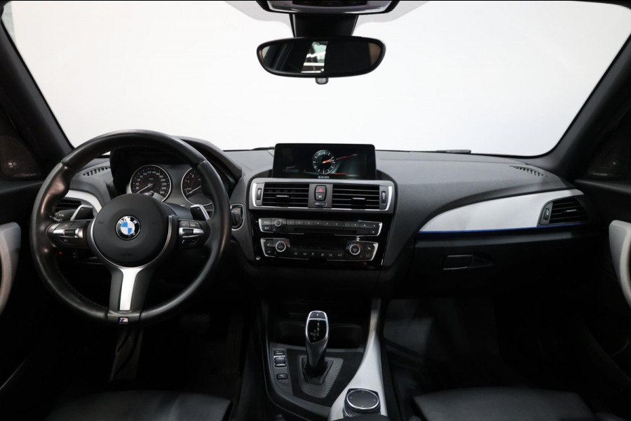 BMW 1-serie M140i xDrive MAXTON/LED/SCHUIFDAK/HARMAN/LEER+S.VERWARMING/19" LMV/CAM/CRUISE/ECC/12 MND GARANTIE!