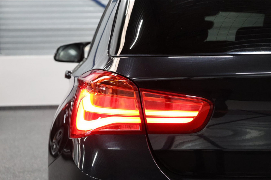 BMW 1-serie M140i xDrive MAXTON/LED/SCHUIFDAK/HARMAN/LEER+S.VERWARMING/19" LMV/CAM/CRUISE/ECC/12 MND GARANTIE!