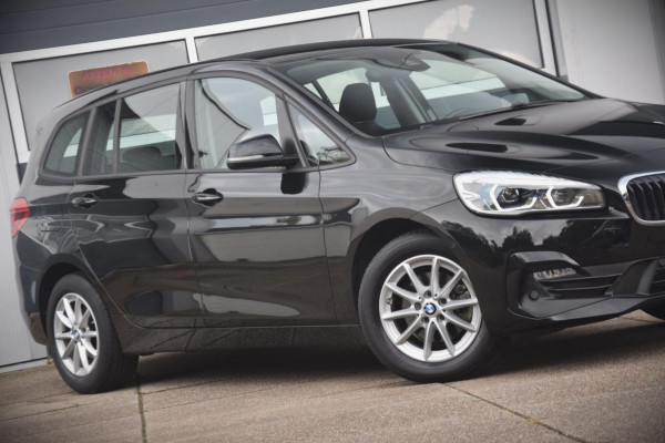 BMW 2 Serie Gran Tourer 216i Executive Edition HEAD-UP/NAVIGATIE/CAMERA