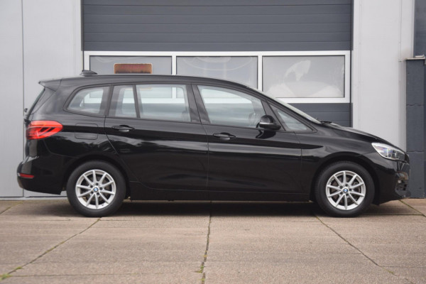 BMW 2 Serie Gran Tourer 216i Executive Edition HEAD-UP/NAVIGATIE/CAMERA