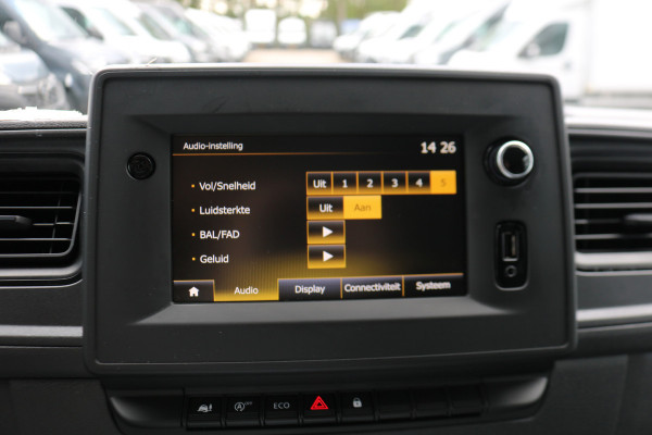 Renault Master 2.3 dCi 165pk Bakwagen met Laadklep