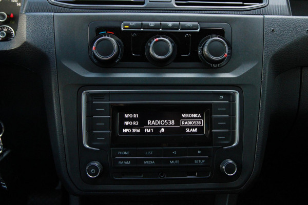 Volkswagen Caddy 2.0 TDI L2H1 Maxi Highline 102PK automaat / Dealer onderhouden