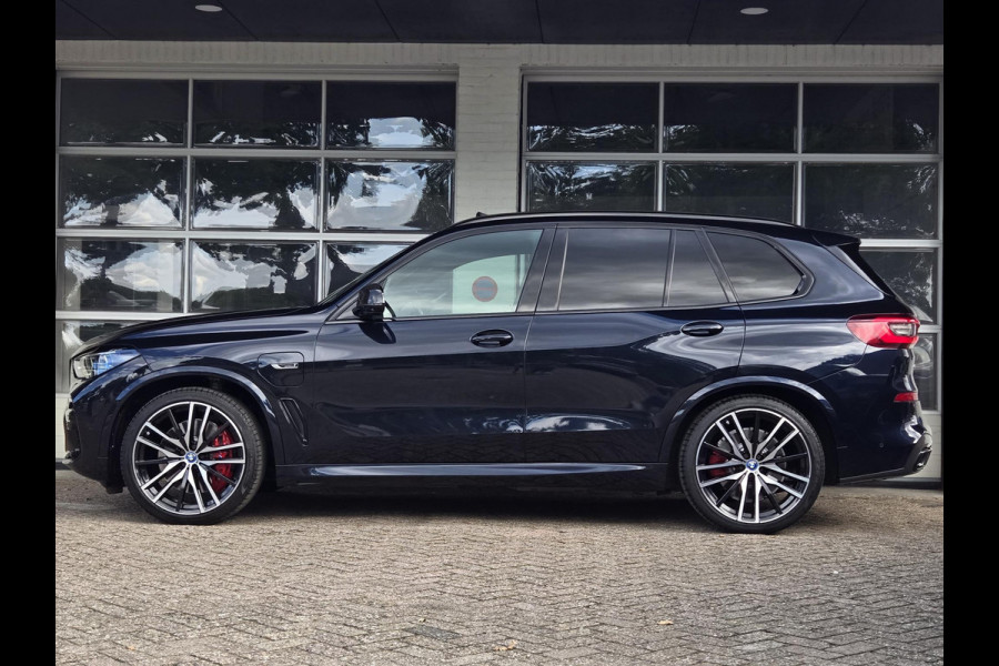 BMW X5 xDrive45e M SPORT | SKYLOUNGE | LASER | STOELVENTILATIE | BOWER & WILKENS | STOELMASAGE | HEAD-UP |