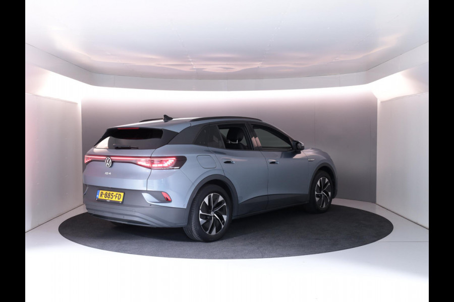Volkswagen ID.4 Pro 77 kWh 204 pk | Navigatie | Elektr. trekhaak | Parkeersensoren (Park assist) | Achteruitrijcamera |  Matrix LED koplampen | Stoelverwarming |