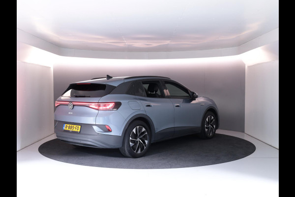 Volkswagen ID.4 Pro 77 kWh 204 pk | Navigatie | Elektr. trekhaak | Parkeersensoren (Park assist) | Achteruitrijcamera |  Matrix LED koplampen | Stoelverwarming |