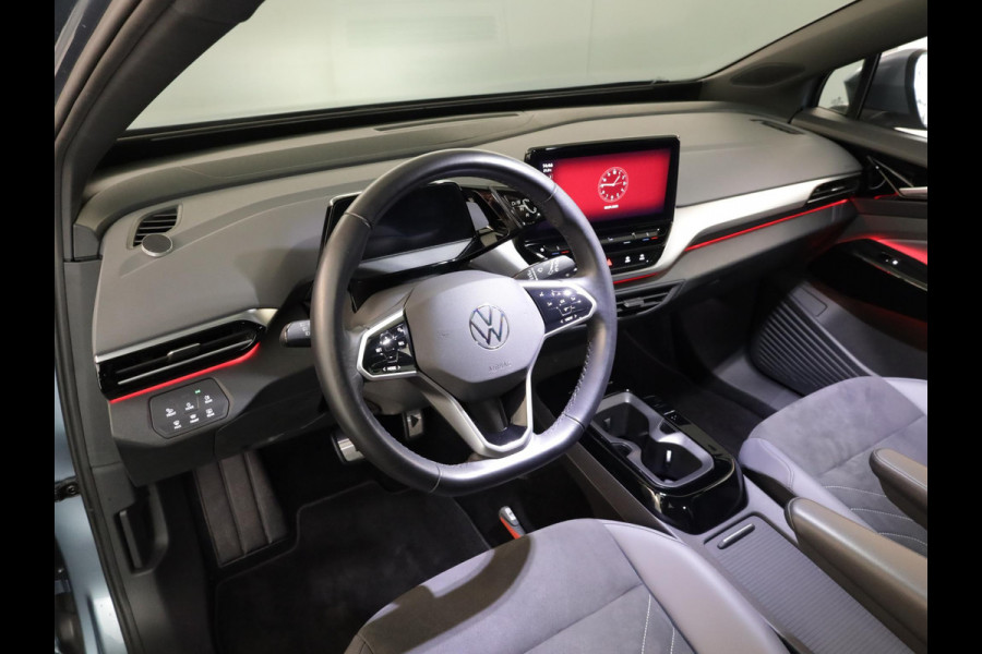 Volkswagen ID.4 Pro 77 kWh 204 pk | Navigatie | Elektr. trekhaak | Parkeersensoren (Park assist) | Achteruitrijcamera |  Matrix LED koplampen | Stoelverwarming |