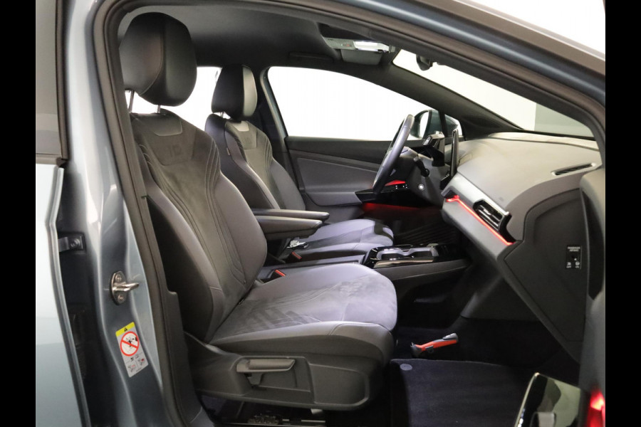 Volkswagen ID.4 Pro 77 kWh 204 pk | Navigatie | Elektr. trekhaak | Parkeersensoren (Park assist) | Achteruitrijcamera |  Matrix LED koplampen | Stoelverwarming |