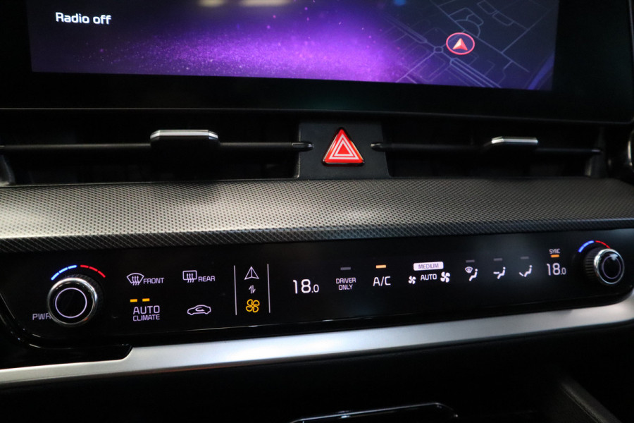 Kia Sportage 1.6 T-GDi Plug-in Hybrid AWD DynamicPlusLine Panoramadak Navigatie Stoelverw.