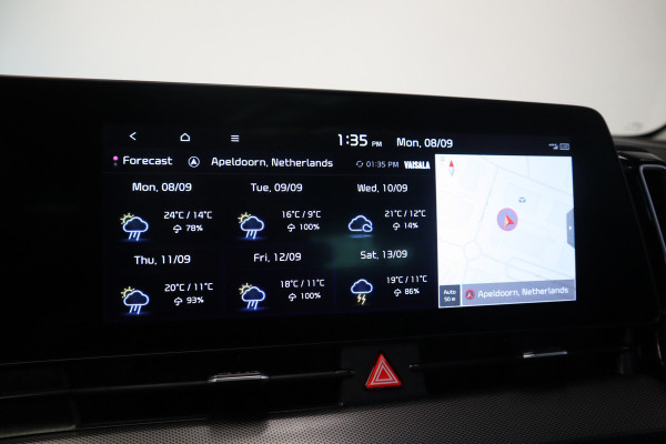 Kia Sportage 1.6 T-GDi Plug-in Hybrid AWD DynamicPlusLine Panoramadak Navigatie Stoelverw.