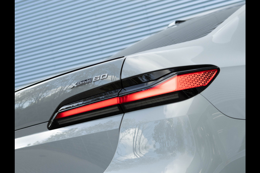 BMW i7 xDrive60 - M-Sport Pro - Executive Drive Pro - Bowers & Wilkins - Driving Ass Prof