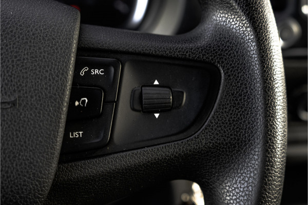 Citroën Jumpy 2.0 BlueHDI | 6-Zits | DC | CarPlay | Navi | Zijschuifdeur R + L | LED | Cruise | Airco | PDC | Euro 6