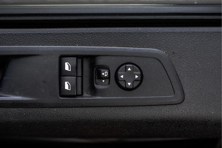 Citroën Jumpy 2.0 BlueHDI | 6-Zits | DC | CarPlay | Navi | Zijschuifdeur R + L | LED | Cruise | Airco | PDC | Euro 6